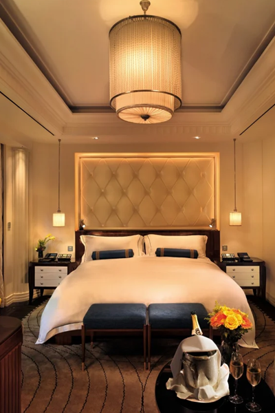 Grand Palace Hotel
